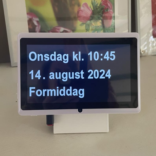 Kalender-klocka: Dintido DK